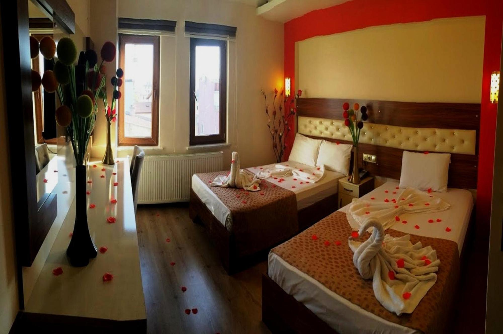 Mesnevi Hotel Ικόνιο Εξωτερικό φωτογραφία